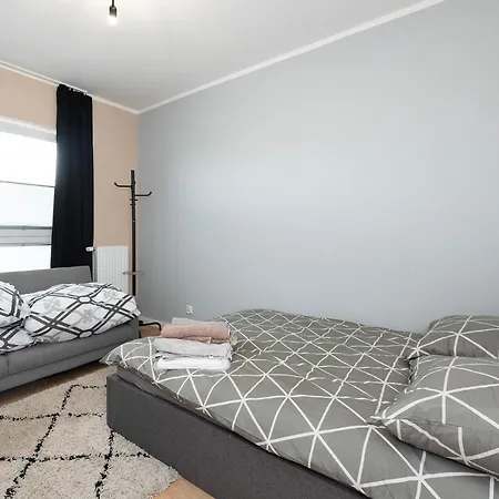 The Highest Penthouse In Lodz On B&B-Freeparking Exterior photo